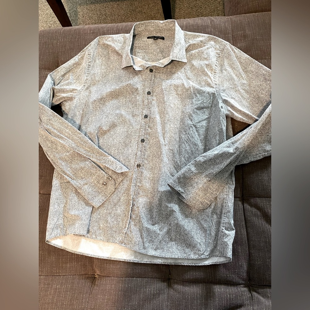 Robert Barakett men’s dress shirt